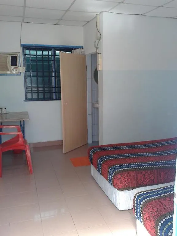 Et Budget Guest House Batu Ferringhi 2*,